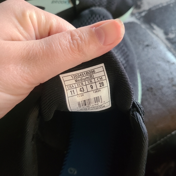 Brooks launch shoes - Picture 4 of 4